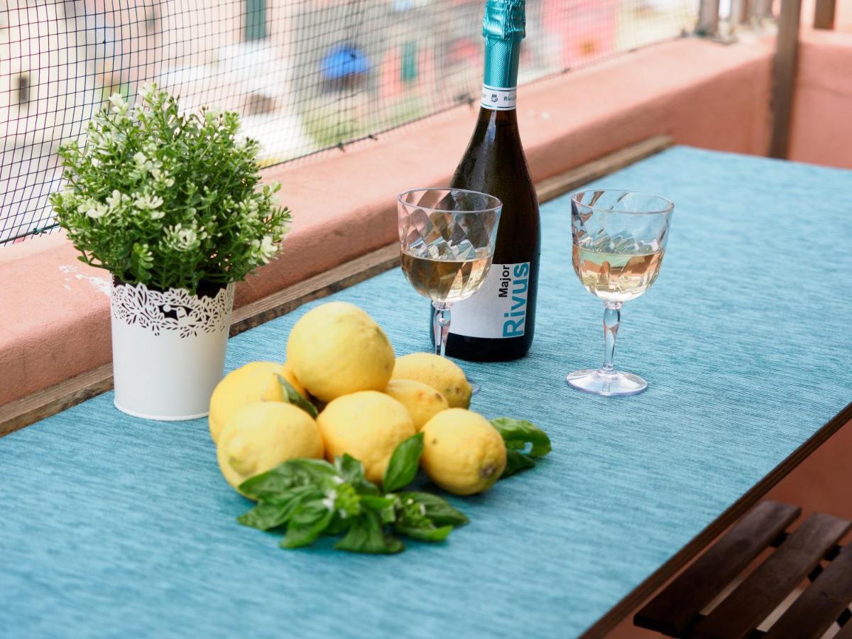 Casa Teresa With Ac And Balcony Appartement Vernazza Buitenkant foto